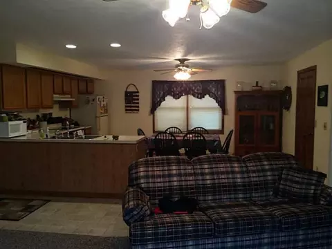 3894 Petre Rd, Springfield, OH 45502 photo 5
