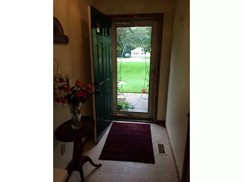 3894 Petre Rd, Springfield, OH 45502 photo 3