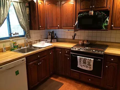 1037 Hemlock, Celina, OH 45822 photo 5
