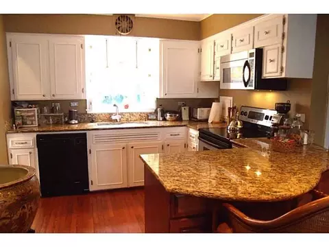 1706 S Wittenberg Blvd E, Springfield, OH 45506 photo 8
