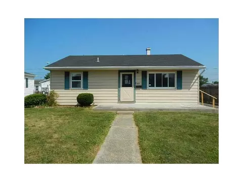 924 Barker, Springfield, OH 45505 photo 1
