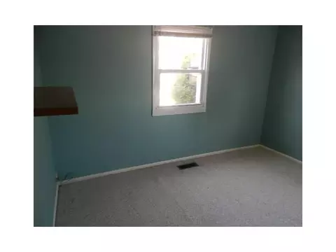 924 Barker, Springfield, OH 45505 photo 9