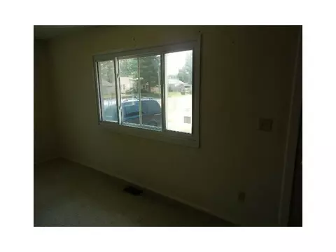 924 Barker, Springfield, OH 45505 photo 7