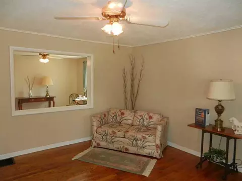 416 N Clairmont Ave, Springfield, OH 45503 photo 4