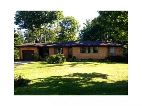 2811 Ash Dr, Springfield, OH 45504 photo 1