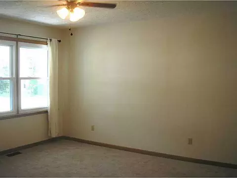 2211 Shawnee, Springfield, OH 45506 photo 6