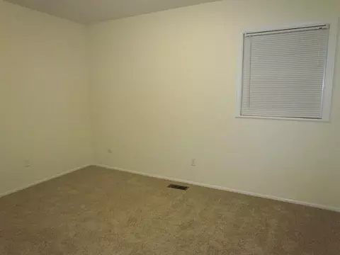 3035 Ipswich St, Springfield, OH 45503 photo 13