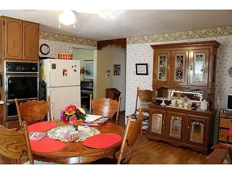 943 Fruitland Dr, Springfield, OH 45503 photo 5