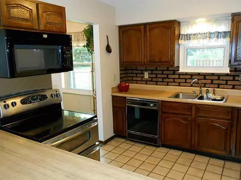 2245 Leon, Springfield, OH 45502 photo 13