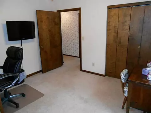 2245 Leon, Springfield, OH 45502 photo 22