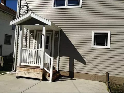 825 E Cecil St, Springfield, OH 45503 photo 6