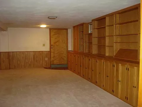 2450 Erter Dr, Springfield, OH 45503 photo 4