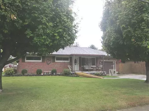 4819 Middle Urbana Rd, Springfield, OH 45503 photo 2