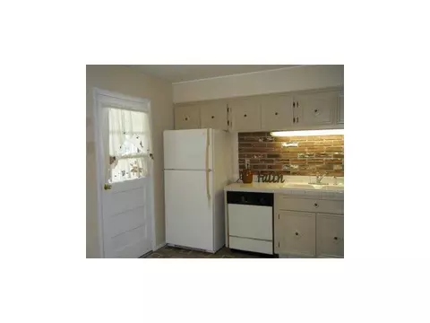 414 Hazelbrook, Springfield, OH 45506 photo 6