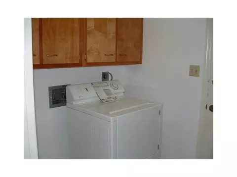 537 Rebecca Dr, Springfield, OH 45503 photo 15