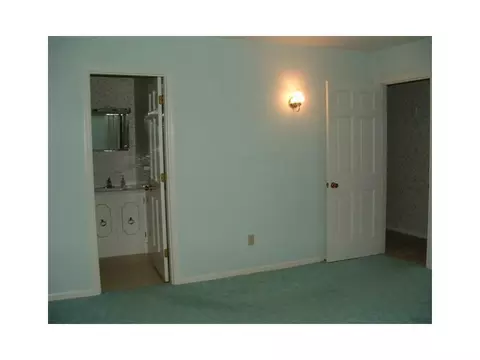 537 Rebecca Dr, Springfield, OH 45503 photo 7