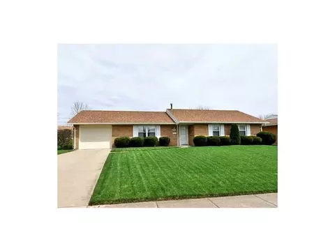 1426 Marinette, Springfield, OH 45503 photo 1