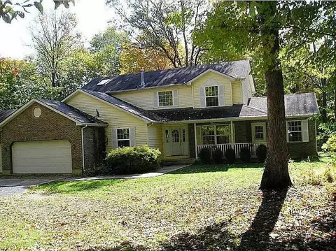 979 Willow Rd, Springfield, OH 45502 photo 1