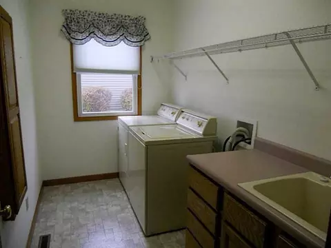 2040 Golfview, Celina, OH 45822 photo 12