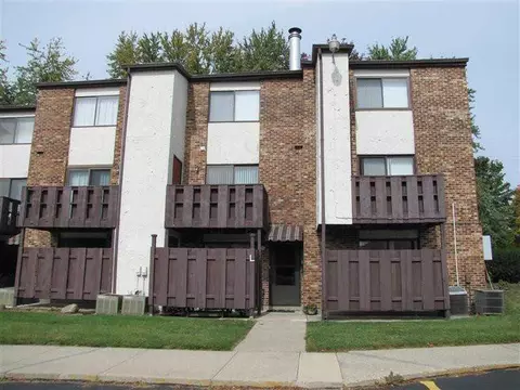 647 Villa #L, Springfield, OH 45503 photo 1