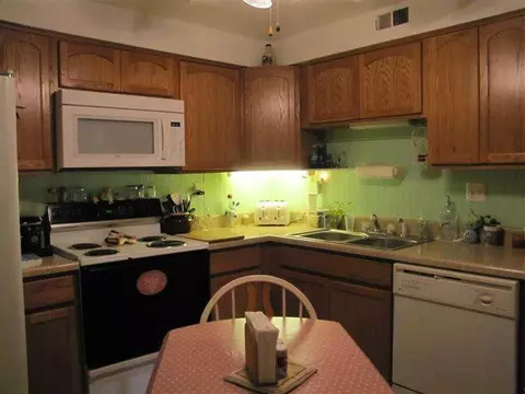 647 Villa #L, Springfield, OH 45503 photo 6