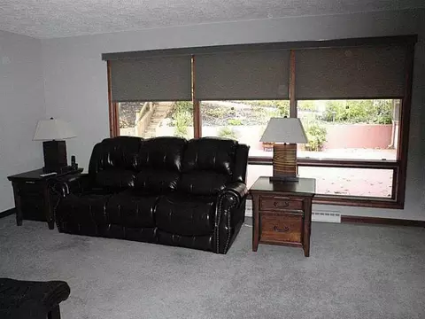 2922 Ironwood, Springfield, OH 45504 photo 3