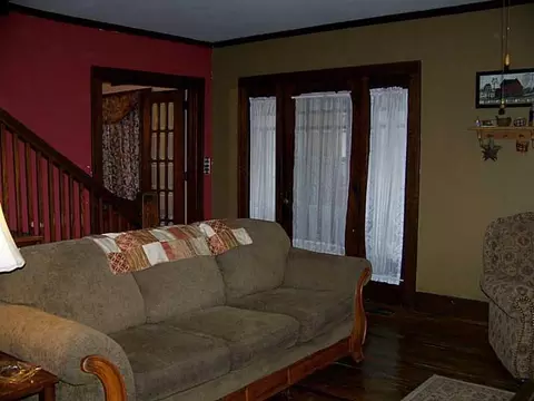 305 E High St, Mendon, OH 45862 photo 6