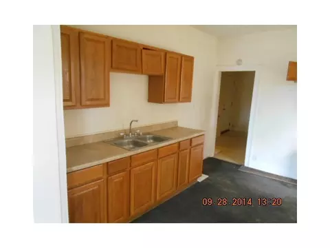 838 Mound St, Springfield, OH 45505 photo 3