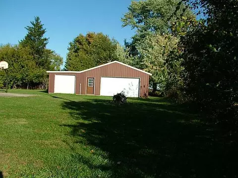 5474 N Hampton Rd, Springfield, OH 45502 photo 2