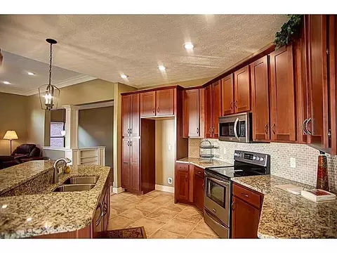 1304 Red Maple, Troy, OH 45373 photo 10