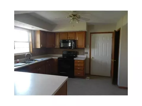 1622 N Star, Springfield, OH 45504 photo 4
