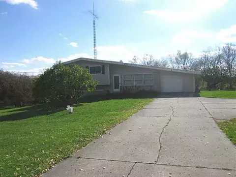 3861 Old Columbus Rd, Springfield, OH 45503 photo 2