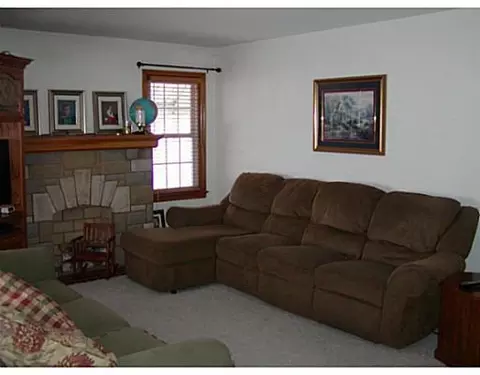34 E Sixth St, Minster, OH 45865 photo 3