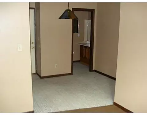 127 E Cecil, Springfield, OH 45504 photo 10