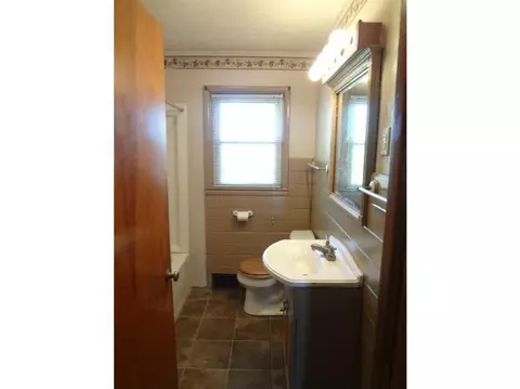 2526 S Burnett, Springfield, OH 45505 photo 22