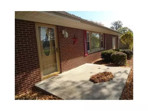 2526 S Burnett, Springfield, OH 45505 photo 4