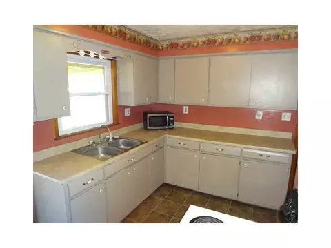 2526 S Burnett, Springfield, OH 45505 photo 12