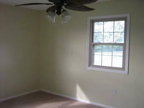 610 E Possum Rd, Springfield, OH 45502 photo 8