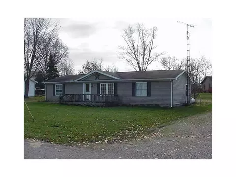 309 Blue, De Graff, OH 43318 photo 2