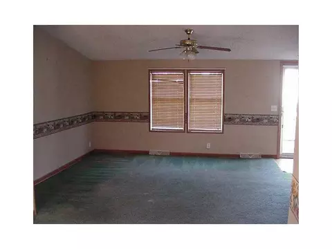 309 Blue, De Graff, OH 43318 photo 4
