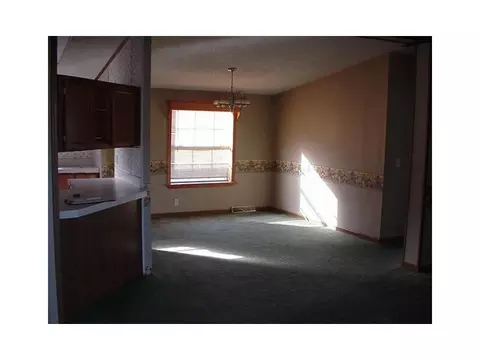 309 Blue, De Graff, OH 43318 photo 3