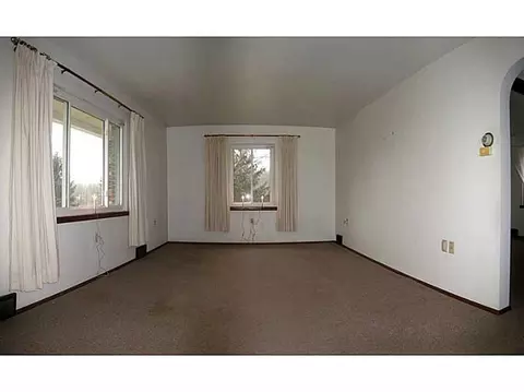 543 E County Line Rd, Springfield, OH 45502 photo 6