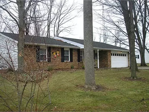 2962 Clayton, Springfield, OH 45502 photo 1
