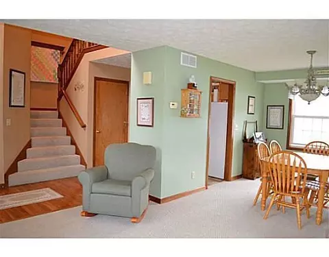 5824 W Ridgewood Rd, Springfield, OH 45503 photo 13