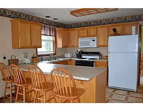 5824 W Ridgewood Rd, Springfield, OH 45503 photo 5