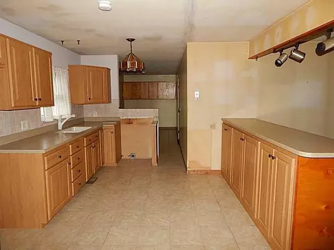 2360 Thor Dr, Springfield, OH 45503 photo 4