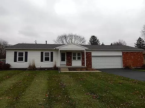 2360 Thor Dr, Springfield, OH 45503 photo 1