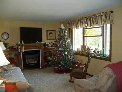 7100 Fleetfoot Rd, Celina, OH 45822 photo 9