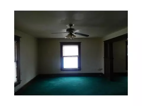 1607 Kenton St, Springfield, OH 45505 photo 3