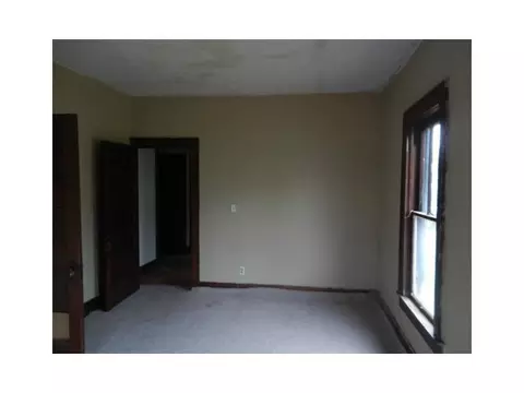 1009 W High, Springfield, OH 45506 photo 9
